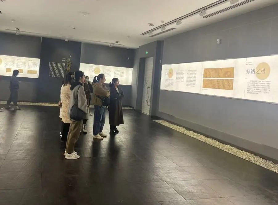 1711614094857968.jpg 1711614094857968.jpg